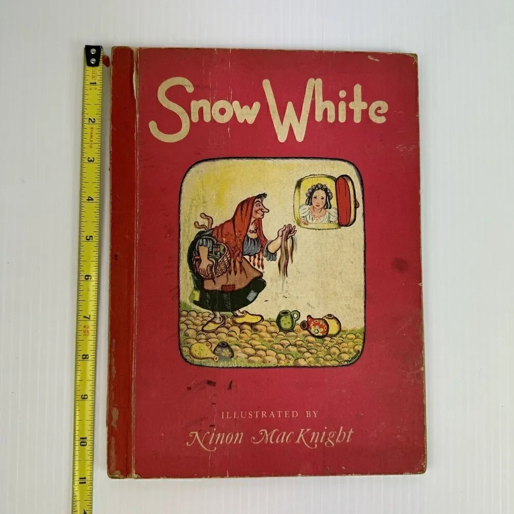 1946 Walt Disney Snow White Book Ninon MacKnight Vintage Hardcover Classic